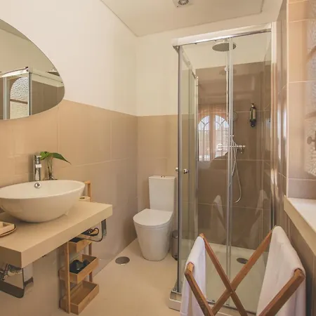 Pietra Eco Fogadó Estoril