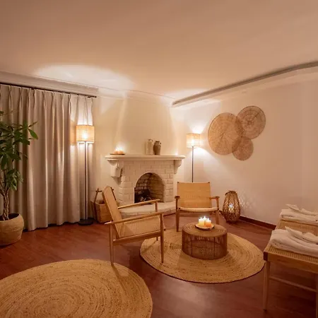 Pietra Eco *