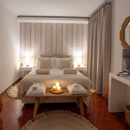 Pietra Eco